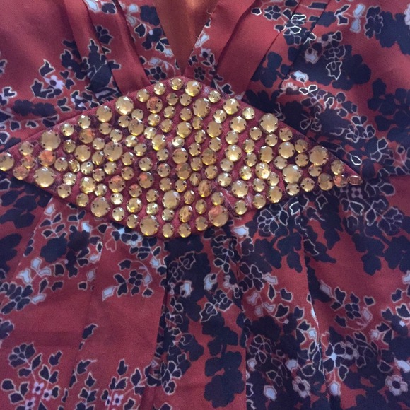 Dress - Picture 2 of 3