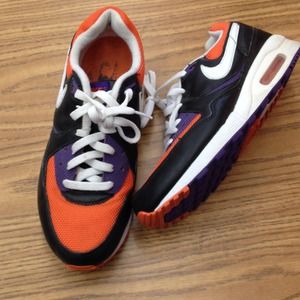 Nike Air Max Light size 8