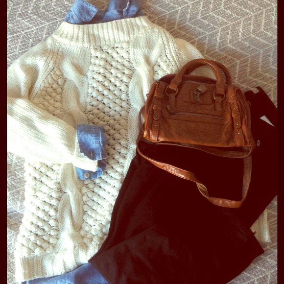 Cozy Fisherman Style Sweater