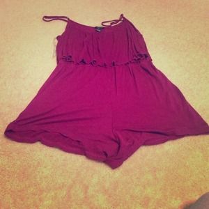 Magenta ruffled top romper!