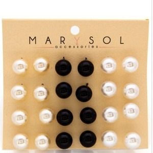 12 pair of pearl earrings