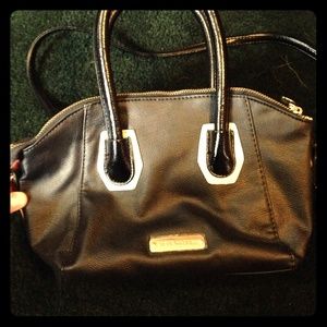 Steve Madden black handbag