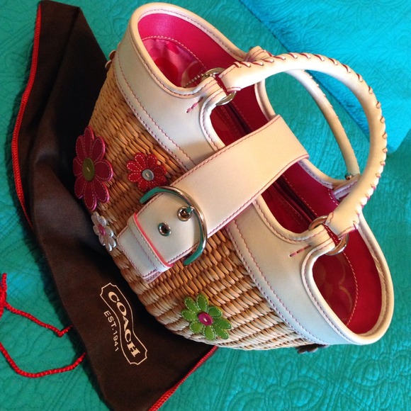 Coach straw Limited addition