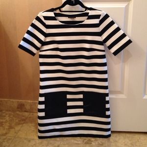 Club Monaco Dresses - Club Monaco striped Dress Club Monaco Dresses - Club Monaco striped Dress