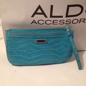 Cute turquoise wristlet