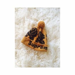 Authentic Supreme mustard yellow rose beanie
