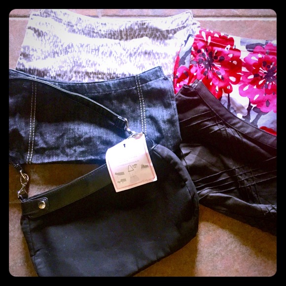 Thirty-One Bundle💥BRAND NEW💥Purse+4 skirts