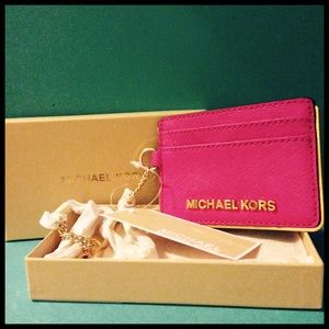 NWT Michael Kors Specchio Jet Set Travel Pink!