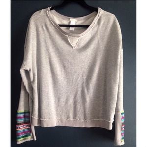 🎉SALE🎉 Beaded sweater