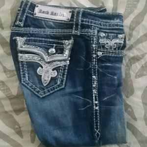 Reserved!! **  Beautiful rare rock revival!