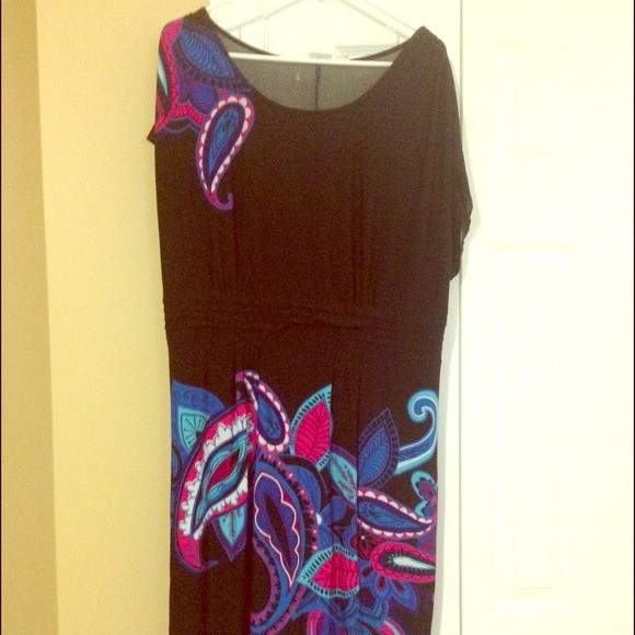 Black printed dress