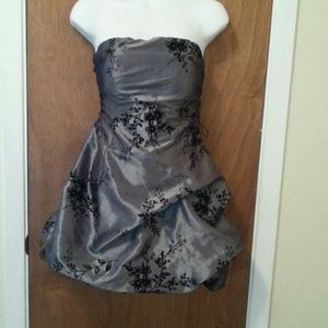 Semi formal dress
