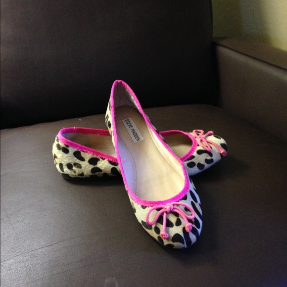 STEVE MADDEN ~ Stroll Ballet Flats