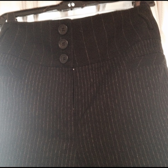 🌀Black pinstriped LB cuffed pants🌀 Sz 22 - Picture 2 of 3