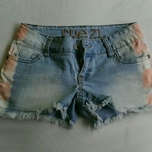 Frey Rue 21 Shorts