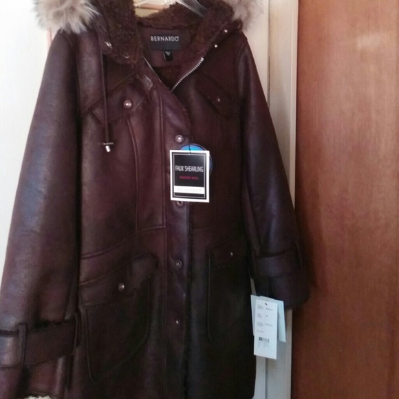 Coat - Picture 2 of 3