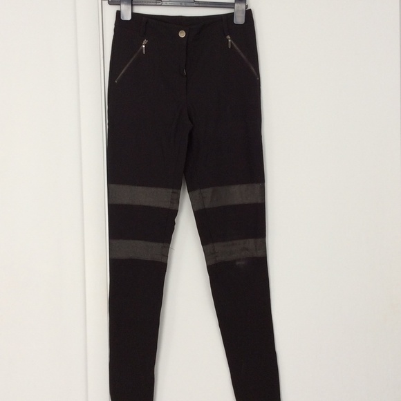REDUCED! Nicole Miller black stretch pants