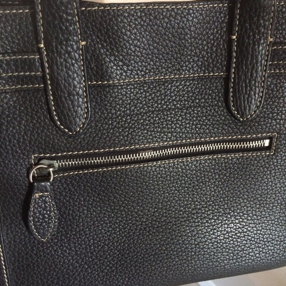 AUTHENTIC Dooney & Bourke bag! - Picture 4 of 4