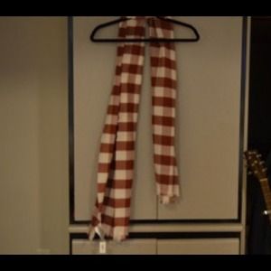 Plaid scarf