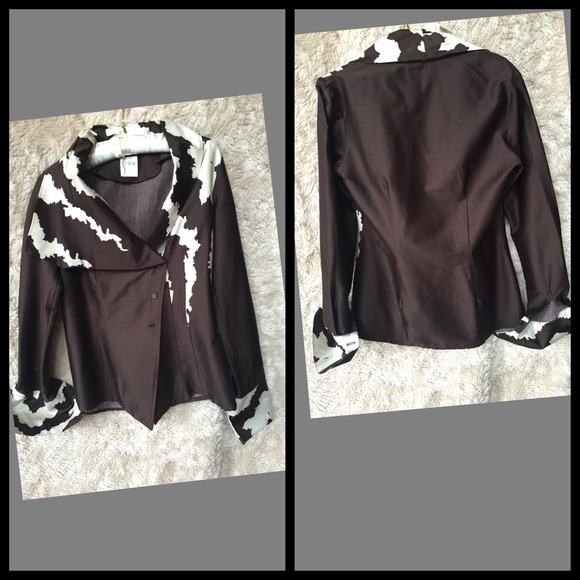 Crisp Beautiful Finely Shirt - Picture 2 of 4