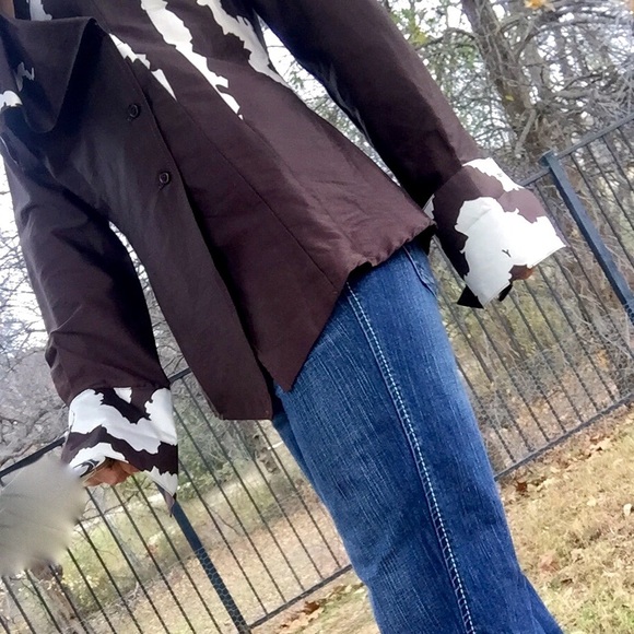 Crisp Beautiful Finely Shirt - Picture 4 of 4