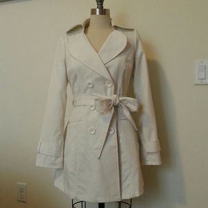 Forever21 White Lightweight Trench Sz: M