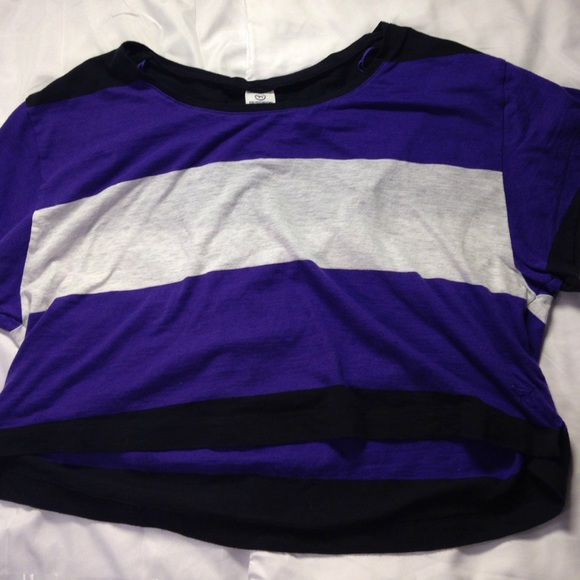 Black white and purple loose top