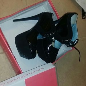 *sold* bundle Stalletos