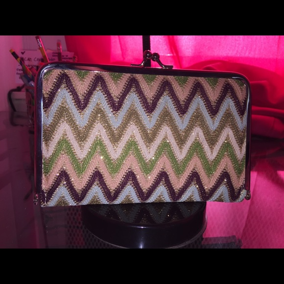 Bundle purse and Windsor Hand wallet