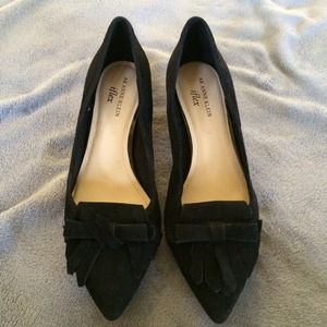AK Anne Klein iflex black suede shoes