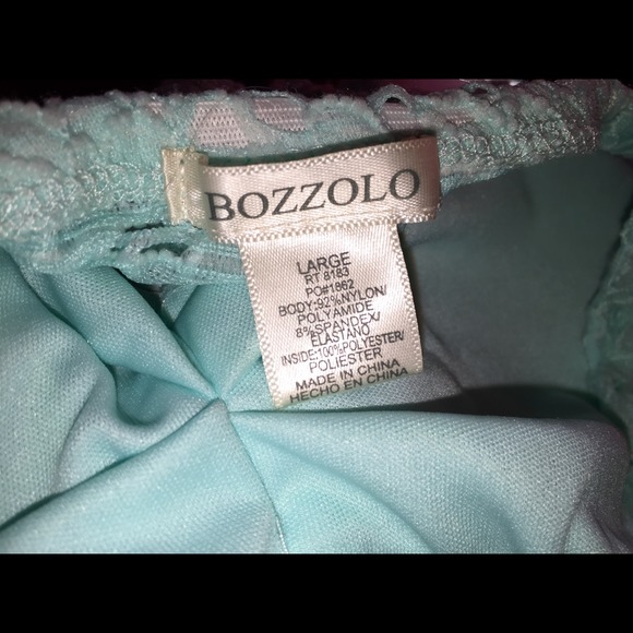 SOLD Bozolo Crop Top - Picture 4 of 4