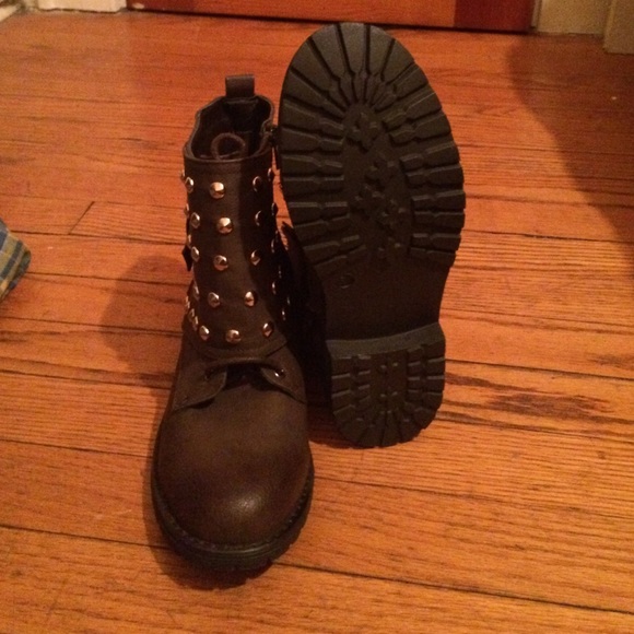 Booties - Picture 2 of 3