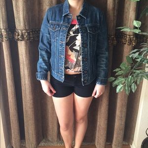 Denim jacket indigo wash