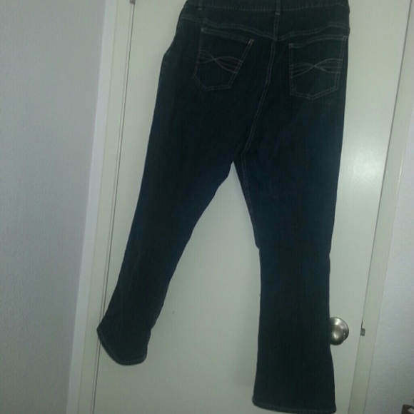 Jeans - Picture 4 of 4