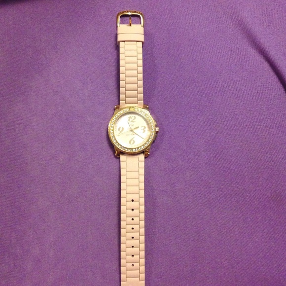 Juicy Couture Watch - Picture 2 of 3