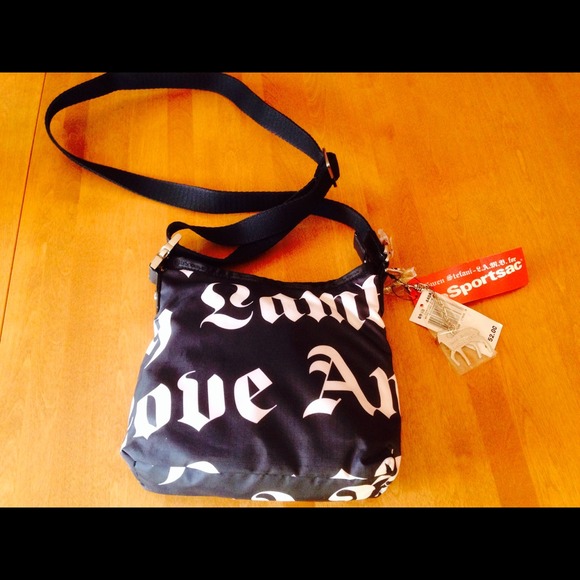 Gwen Stefani for LeSportsac cross body bag.