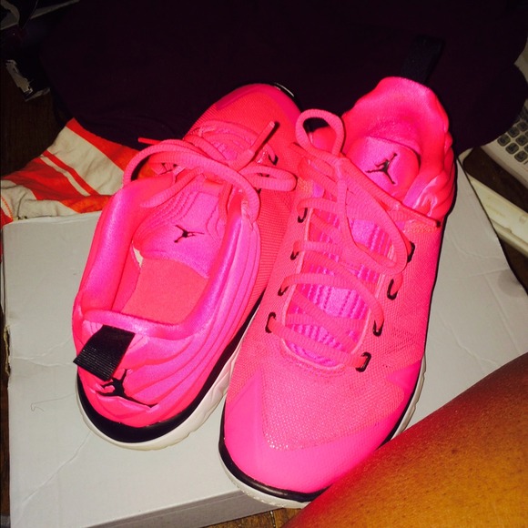 Jordan - Picture 3 of 3