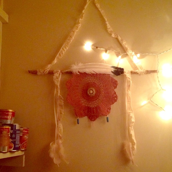 Hall hanger