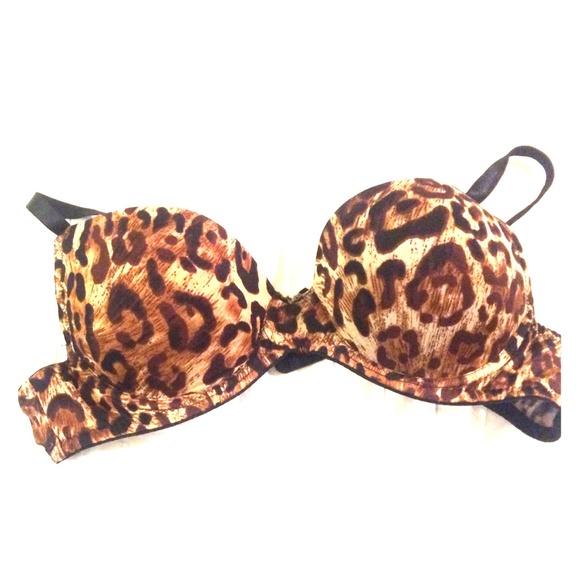 ••• Leopard Print Bra