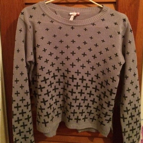 slit back sweater