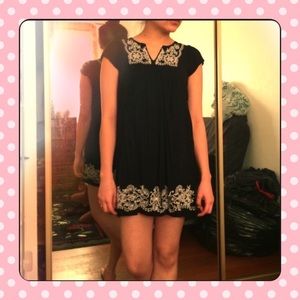 Casual Black Dress with Floral Design
