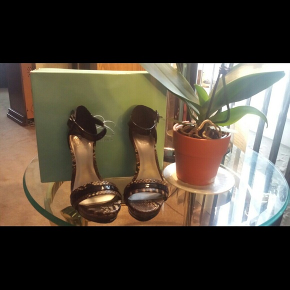 Jessica Simpson high heel platform sandal