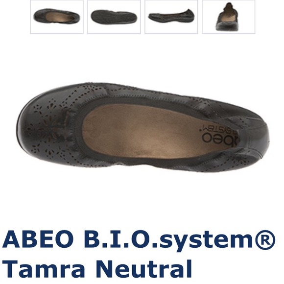 abeo Black flats