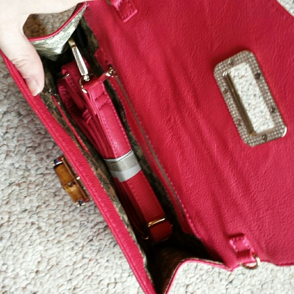 Justfab Tryst Clutch - Picture 3 of 4