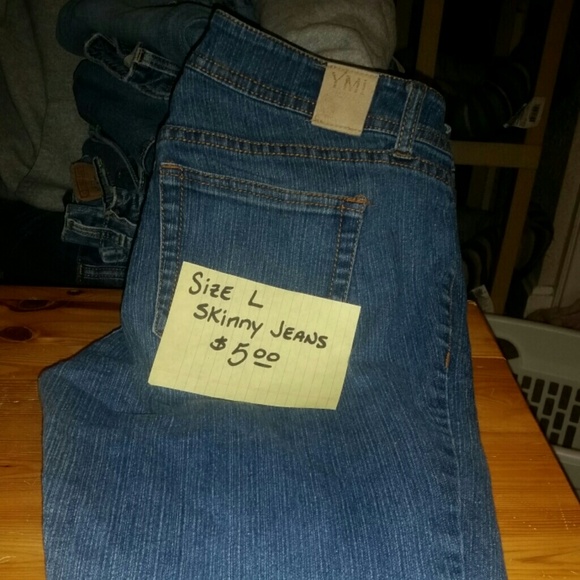 Size large skinny jeans