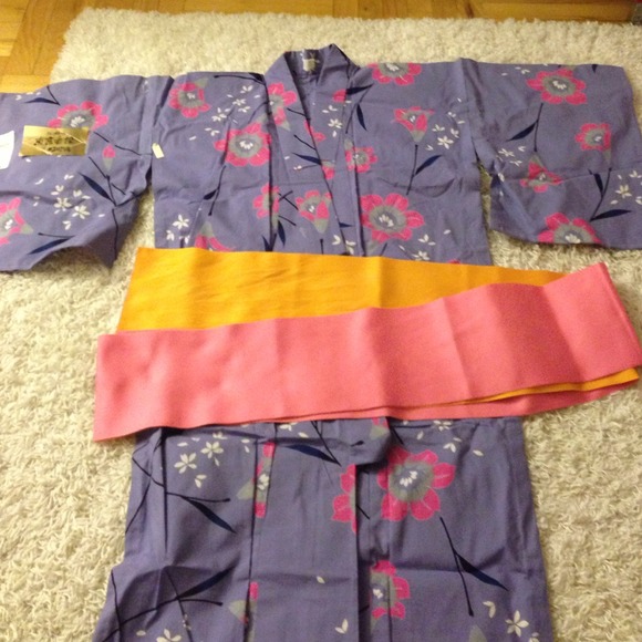 Purple Yukata with pink/light orange Obi - Picture 1 of 4