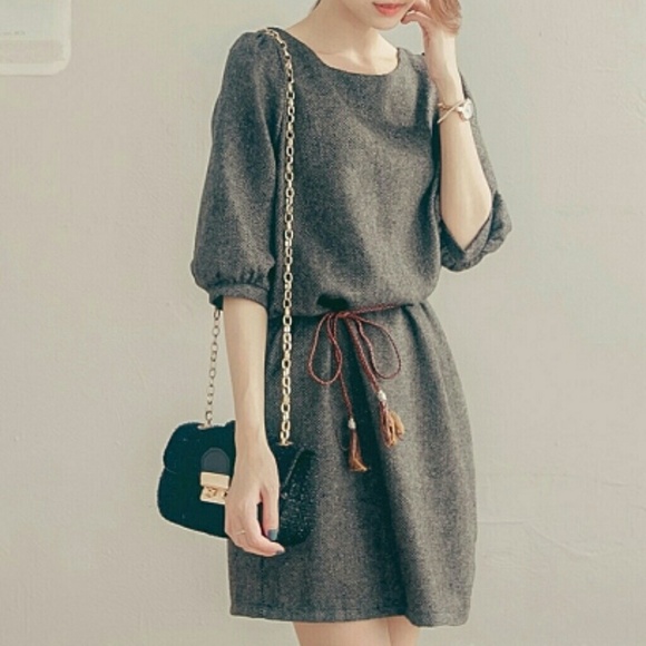 HP-Texture woolen dark gray dress w/ tassel strap