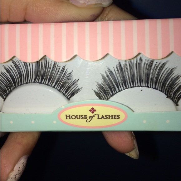 2 House of Lashes Fake Lashes