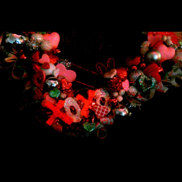 Valentine's Day wreath - Picture 4 of 4