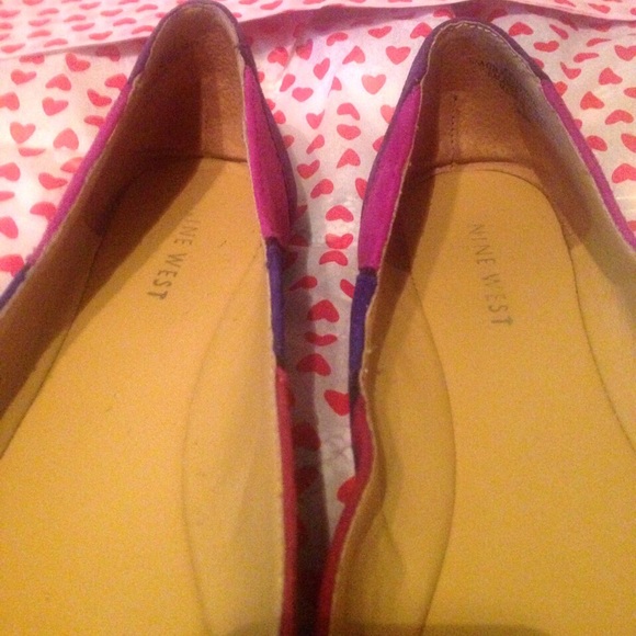 Nine West Colorblock Flats - Picture 2 of 3